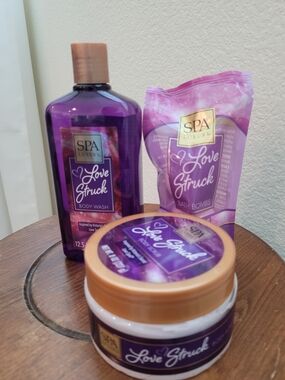 Love Struck Bath & Body Set - Purple